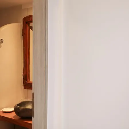 Ξενοδοχείο Ibiscus Boutique 3*