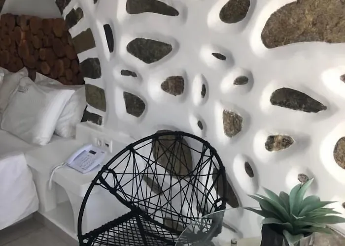 מלון Ibiscus Boutique 3*