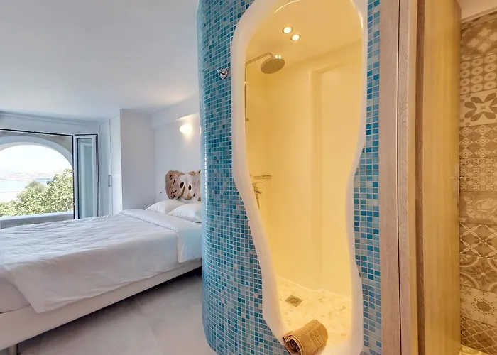 מלון Ibiscus Boutique 3*