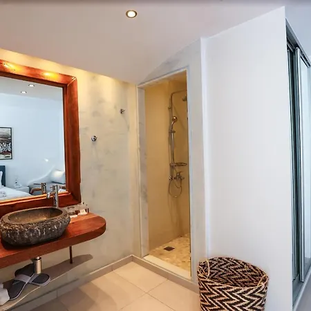 Ibiscus Boutique Hotel 3*